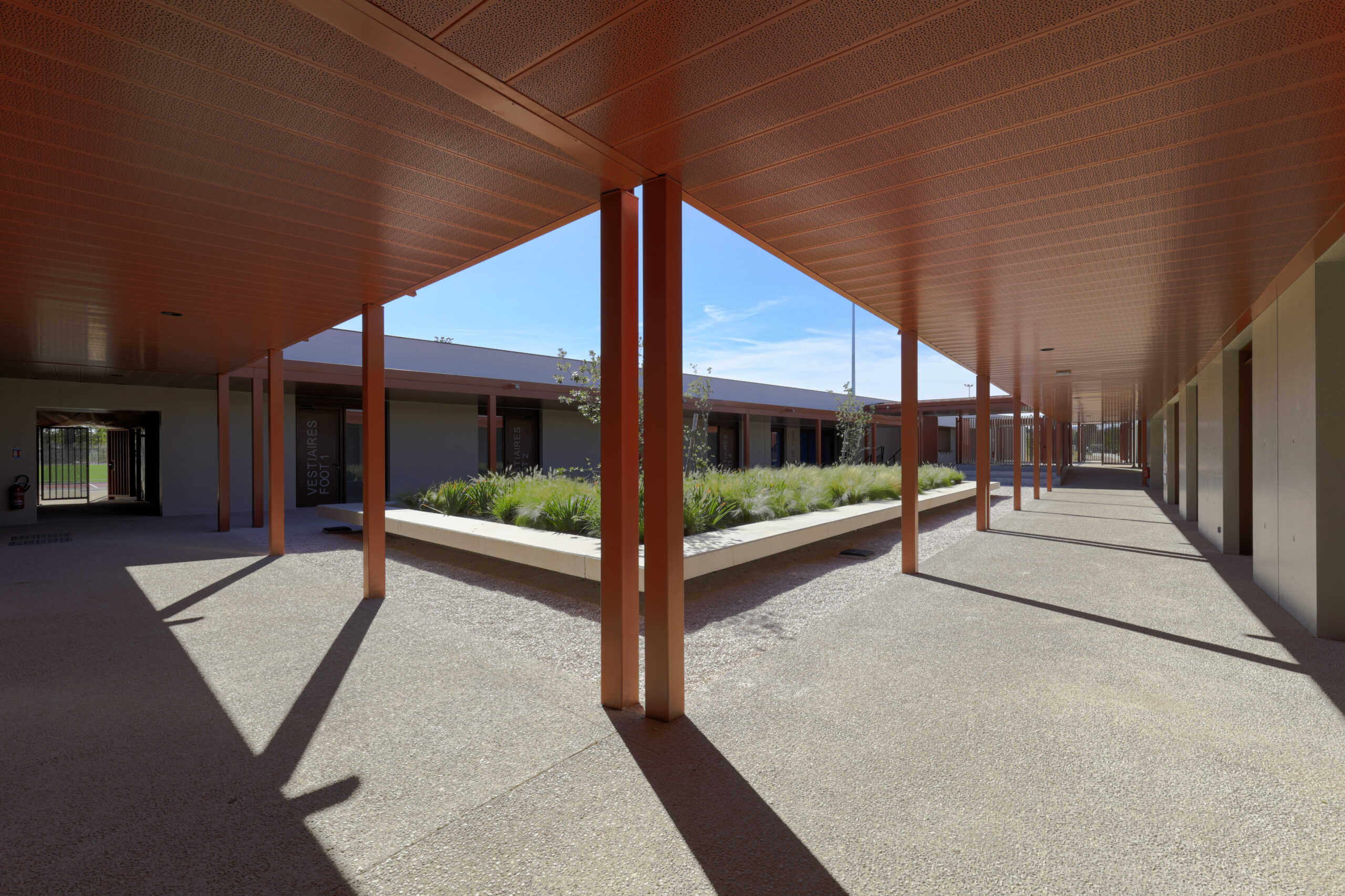 Realisation complece sportif St Maximin